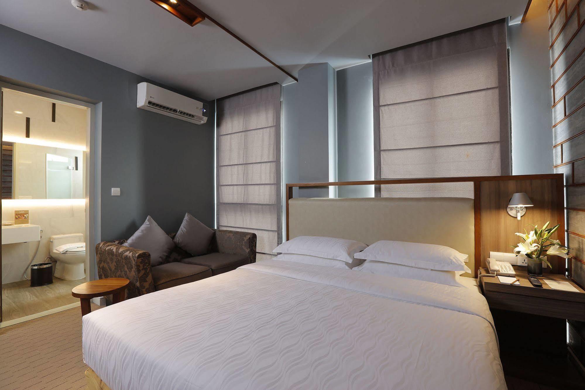 The Link Yangon Boutique Hotel Exterior foto