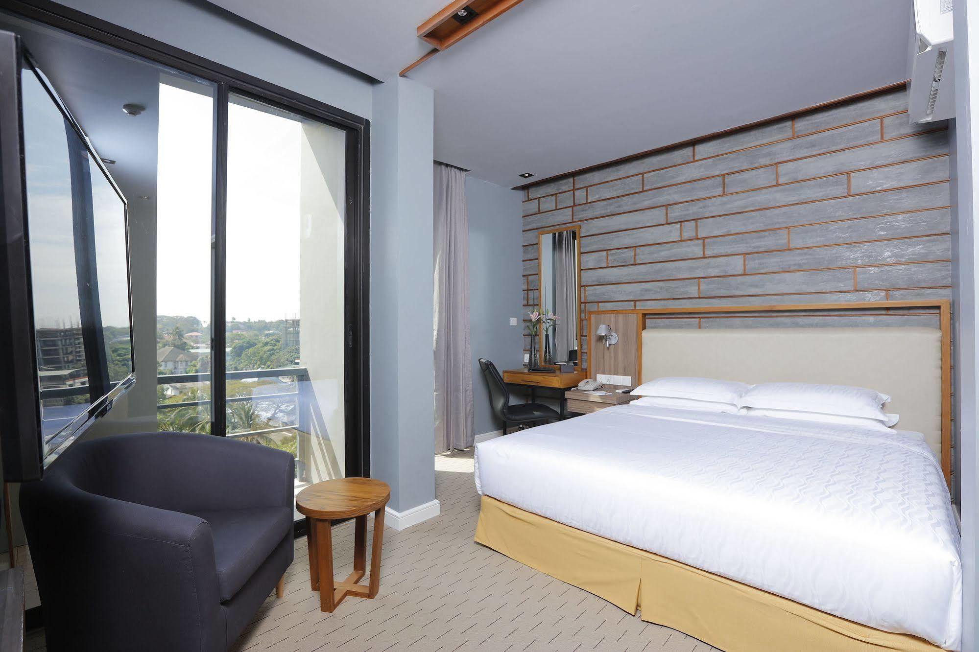 The Link Yangon Boutique Hotel Exterior foto